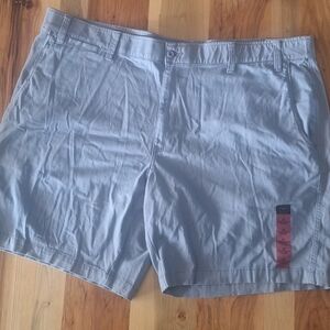 The Foundry Mens Comfort Strerch Flat Front shorts NWT Light Gray size 52